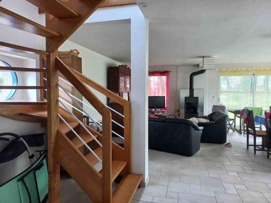 Magnifique Villa De 4 Chambres 140 M2 A 1,5 Km De La Mer プルームール・ボドゥー エクステリア 写真